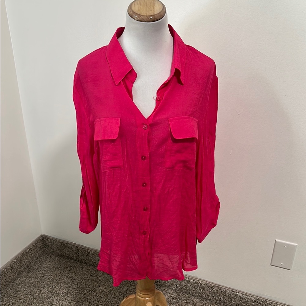 😊 NWT BWear Semi Sheer Button Up Shirt